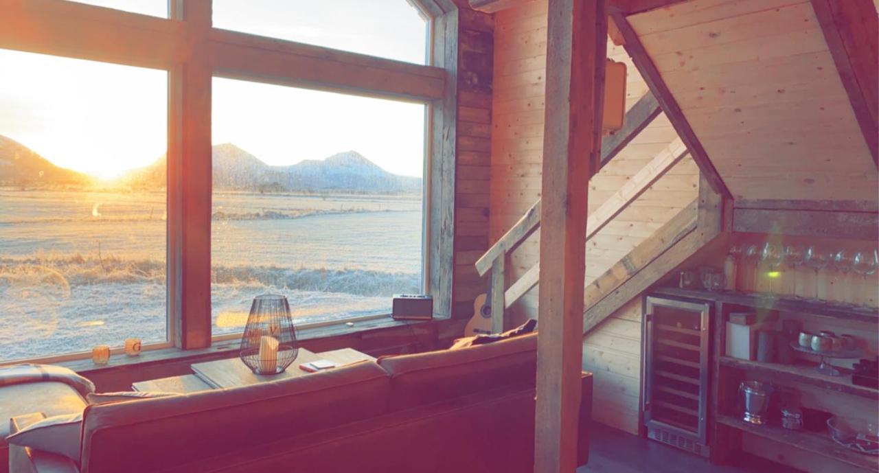 Unique Barnhouse In Amazing Gimsoy In Lofoten Saupstad  Exterior photo