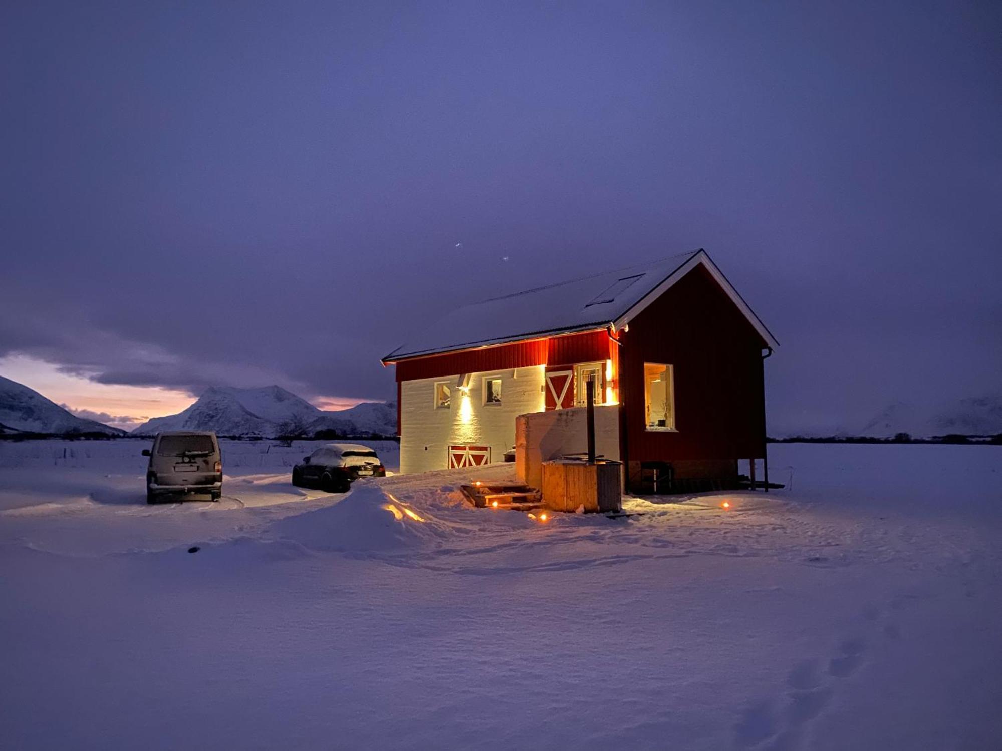 Unique Barnhouse In Amazing Gimsoy In Lofoten Saupstad  Exterior photo